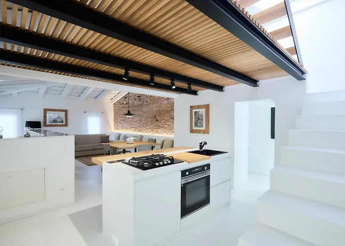 Ca' Celeste Apartment *